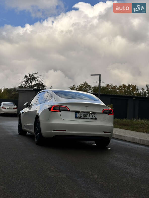 Седан Tesla Model 3 2022 в Чернигове фото 8 Седан Tesla Model 3 2022 в Чернигове