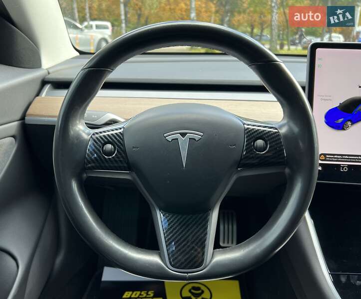 Седан Tesla Model 3 2019 в Львове фото 15 Седан Tesla Model 3 2019 в Львове