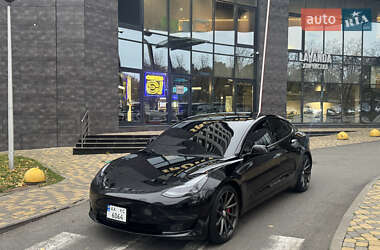 TESLA MODEL 3 2021