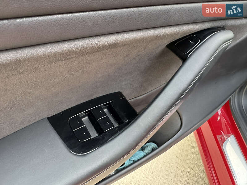 Седан Tesla Model 3 2019 в Луцьку