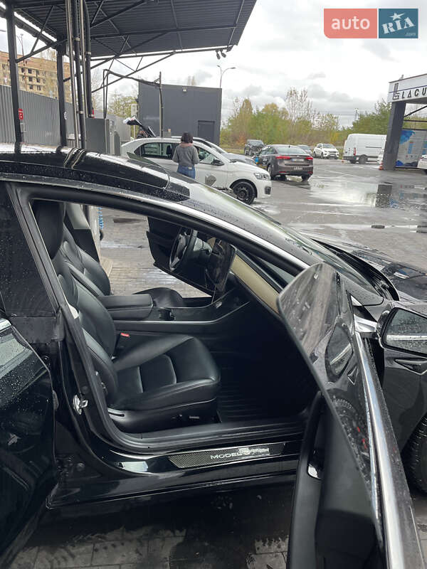 Седан Tesla Model 3 2019 в Києві фото 9 Седан Tesla Model 3 2019 в Києві