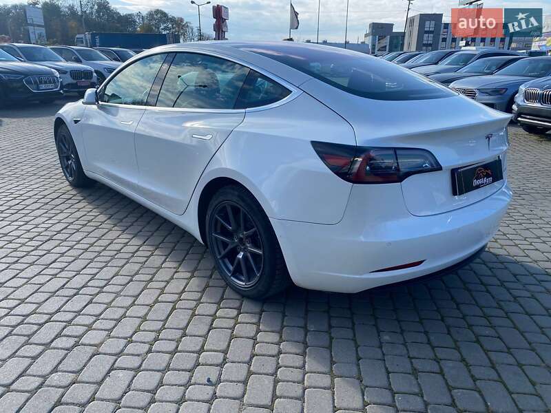 Седан Tesla Model 3 2019 в Львові фото 5 Седан Tesla Model 3 2019 в Львові