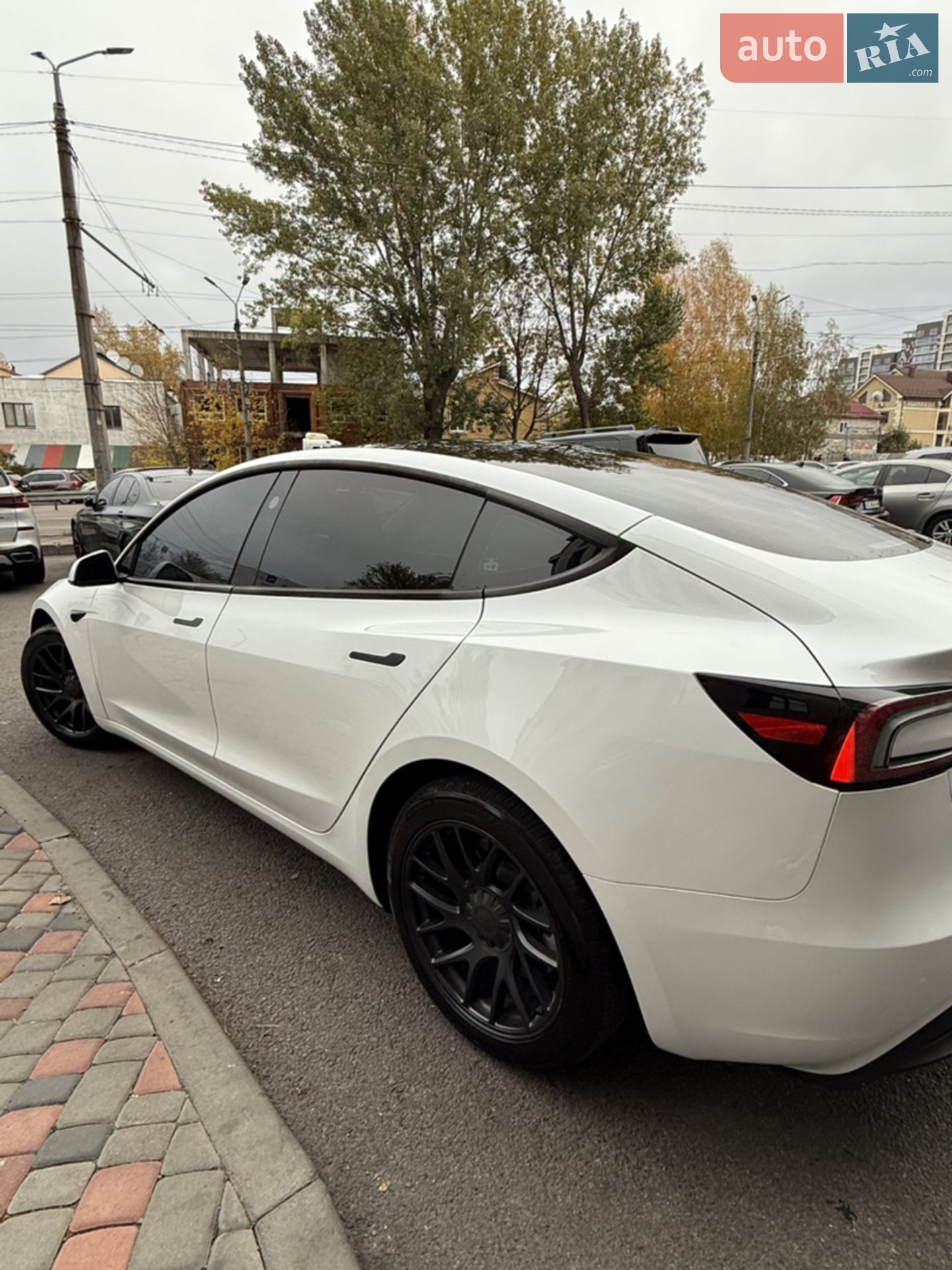 2024 Tesla Model 3 - мініатюра 10