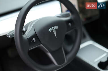 Седан Tesla Model 3 2020 в Полтаве
