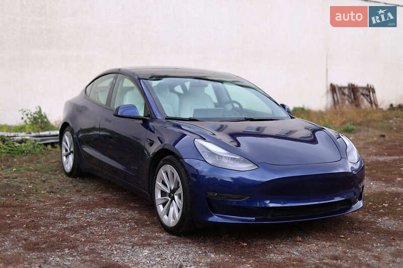Седан Tesla Model 3 2020 в Полтаві фото 56 Седан Tesla Model 3 2020 в Полтаві