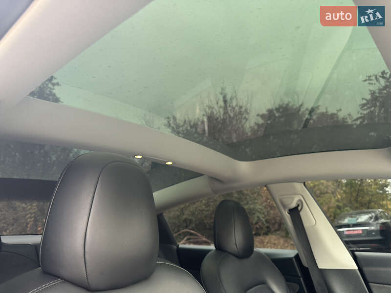 Седан Tesla Model 3 2021 в Одесі фото 9 Седан Tesla Model 3 2021 в Одесі