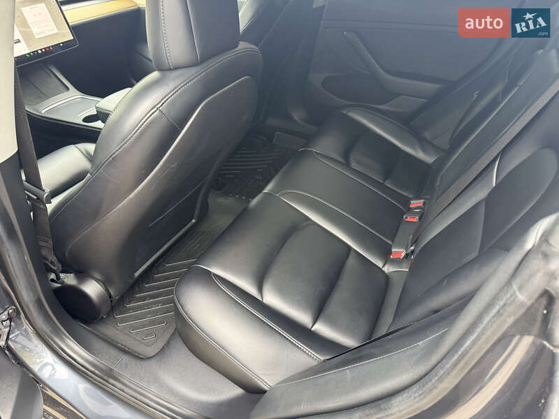 Седан Tesla Model 3 2021 в Одесі фото 15 Седан Tesla Model 3 2021 в Одесі