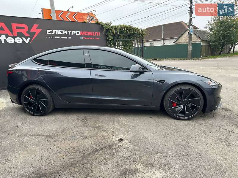 Седан Tesla Model 3 2024 в Києві фото 5 Седан Tesla Model 3 2024 в Києві
