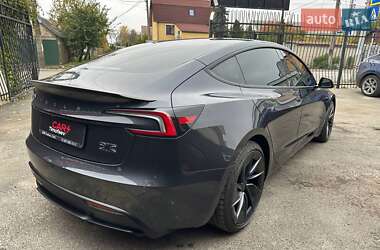 Седан Tesla Model 3 2024 в Києві