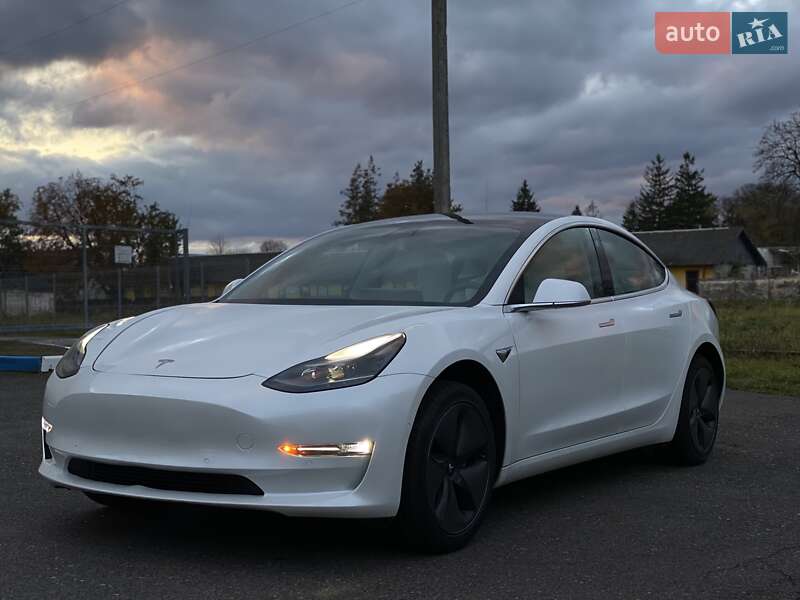 Седан Tesla Model 3 2020 в Стрые фото 3 Седан Tesla Model 3 2020 в Стрые