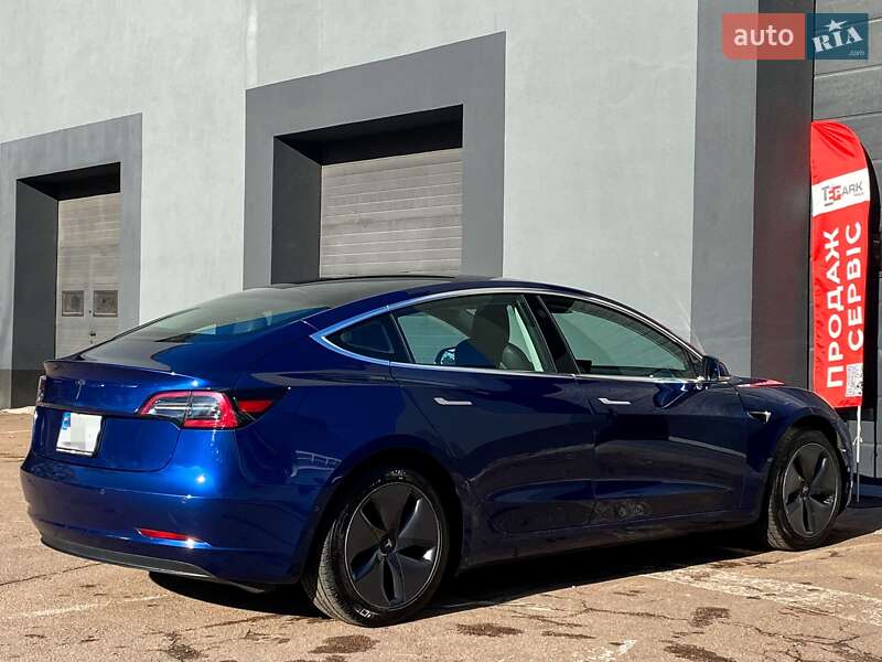 Седан Tesla Model 3 2019 в Киеве фото 9 Седан Tesla Model 3 2019 в Киеве