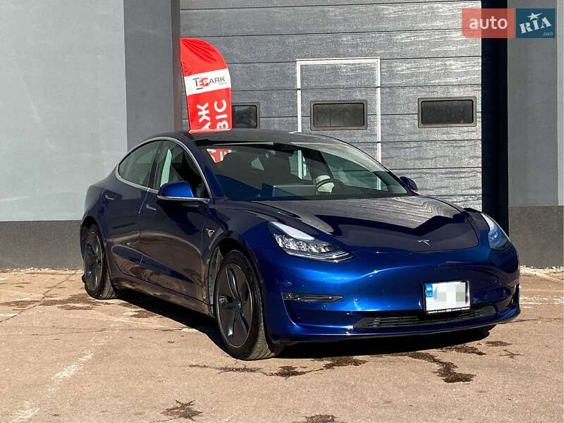 Седан Tesla Model 3 2019 в Киеве фото 11 Седан Tesla Model 3 2019 в Киеве