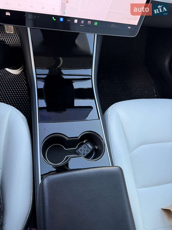 Седан Tesla Model 3 2019 в Ладыжине фото 30 Седан Tesla Model 3 2019 в Ладыжине