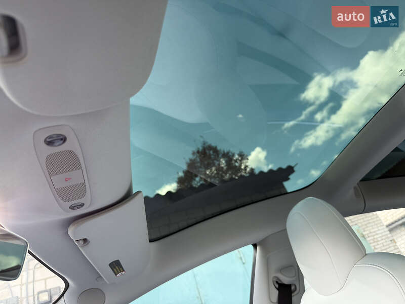 Седан Tesla Model 3 2019 в Ладыжине фото 32 Седан Tesla Model 3 2019 в Ладыжине