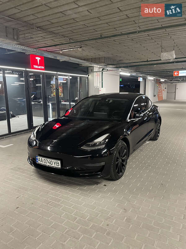 Tesla Model 3 2019 Tesla Model 3 2019