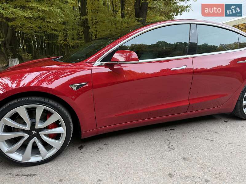 Седан Tesla Model 3 2019 в Львове фото 7 Седан Tesla Model 3 2019 в Львове