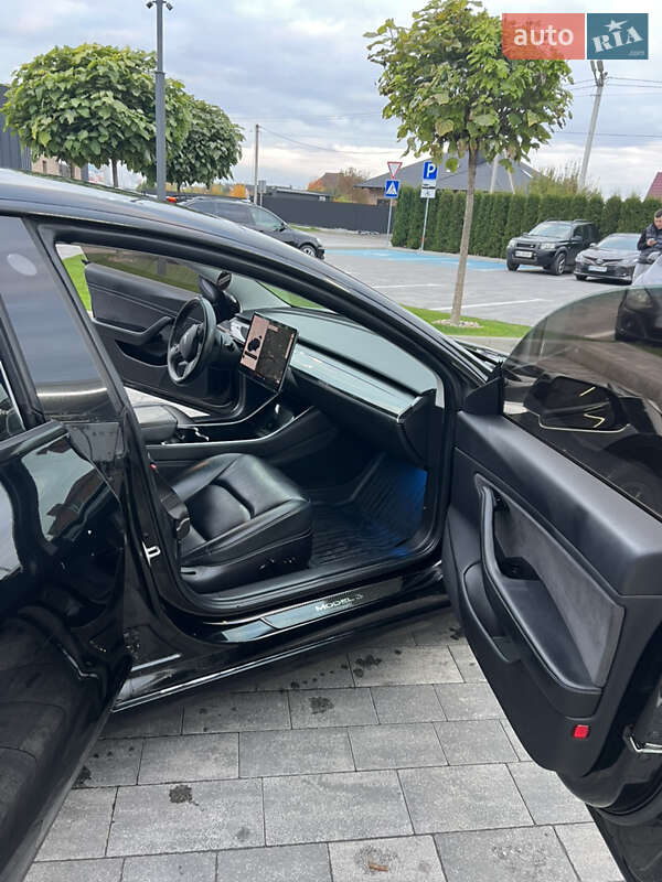 Седан Tesla Model 3 2019 в Луцке фото 10 Седан Tesla Model 3 2019 в Луцке