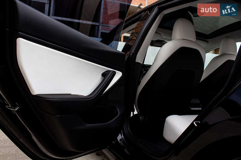 Седан Tesla Model 3 2021 в Львові фото 23 Седан Tesla Model 3 2021 в Львові
