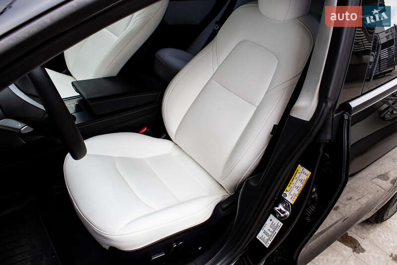 Седан Tesla Model 3 2021 в Львові фото 31 Седан Tesla Model 3 2021 в Львові