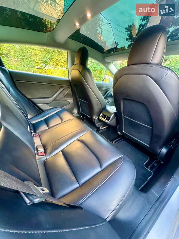 Седан Tesla Model 3 2018 в Киеве фото 22 Седан Tesla Model 3 2018 в Киеве