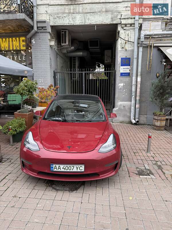 Tesla Model 3 2018 Tesla Model 3 2018