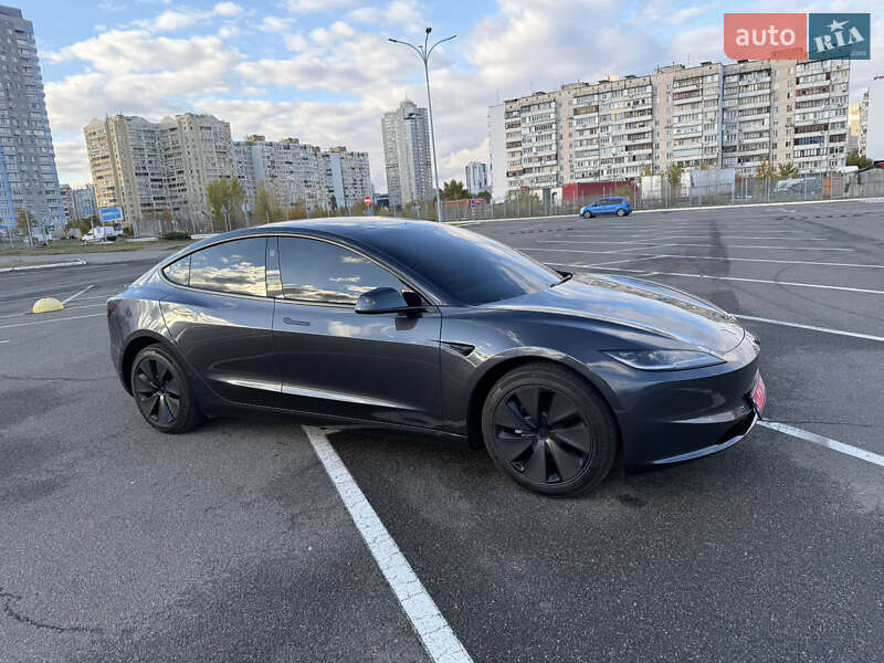 Седан Tesla Model 3 2024 в Києві фото 4 Седан Tesla Model 3 2024 в Києві