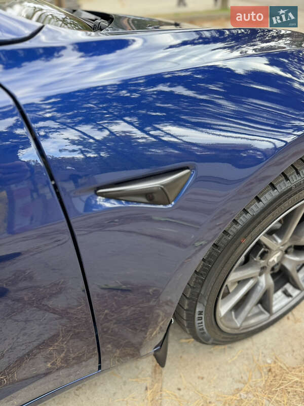 Седан Tesla Model 3 2021 в Полтаве