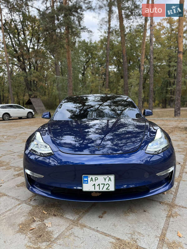 Седан Tesla Model 3 2021 в Полтаве