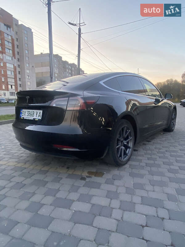 Седан Tesla Model 3 2018 в Хмельницькому фото 3 Седан Tesla Model 3 2018 в Хмельницькому