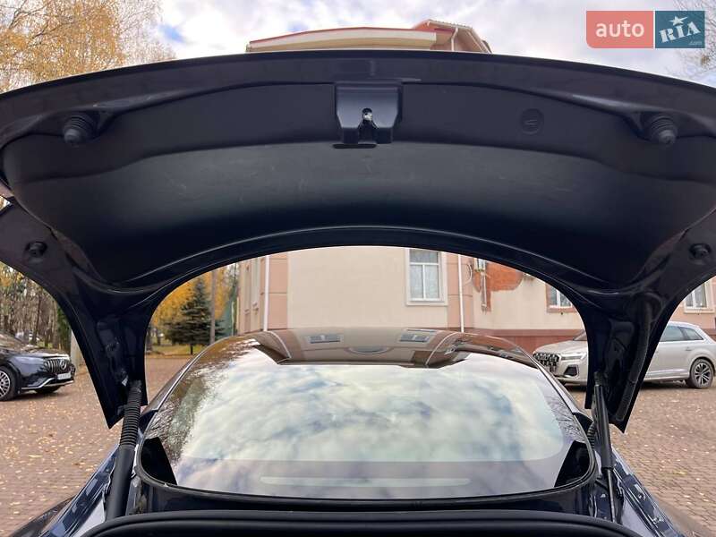 Седан Tesla Model 3 2023 в Виннице