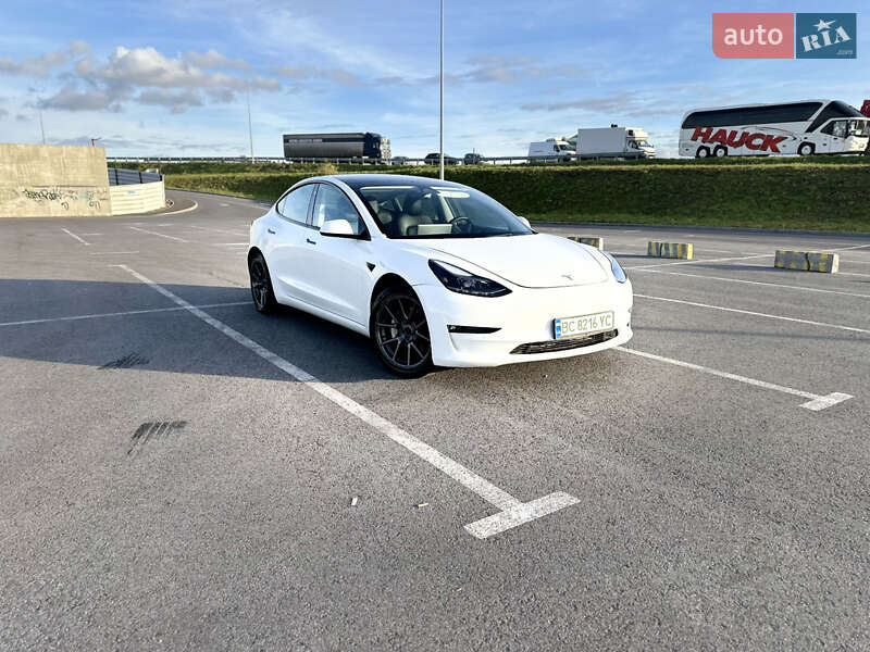 Tesla Model 3 2022 Tesla Model 3 2022