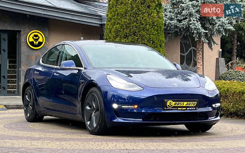 Tesla Model 3 2019