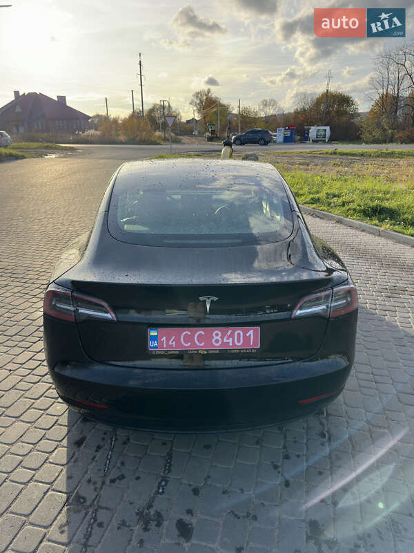 Седан Tesla Model 3 2022 в Львове фото 7 Седан Tesla Model 3 2022 в Львове