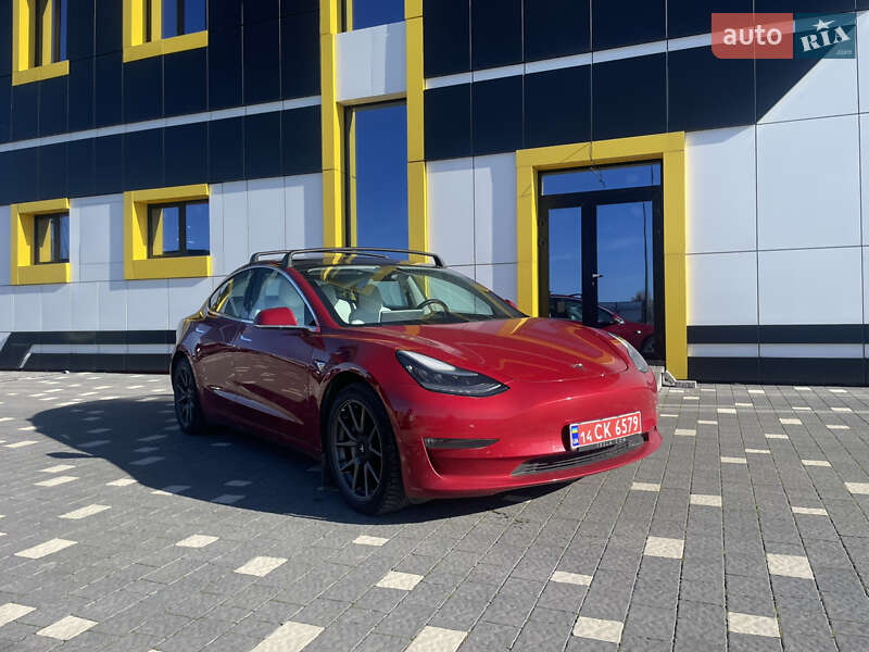 Седан Tesla Model 3 2019 в Тернополе фото 2 Седан Tesla Model 3 2019 в Тернополе