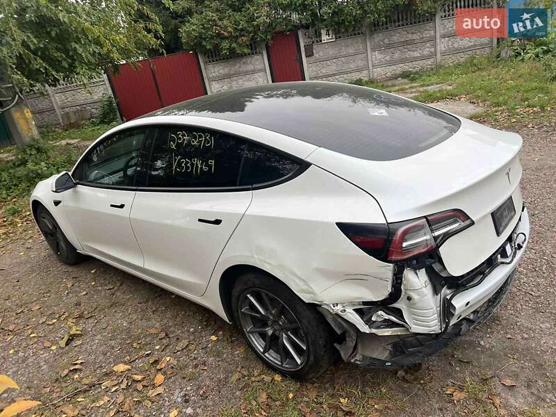 Седан Tesla Model 3 2022 в Киеве фото 11 Седан Tesla Model 3 2022 в Киеве