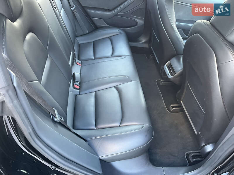 Седан Tesla Model 3 2018 в Виннице фото 27 Седан Tesla Model 3 2018 в Виннице