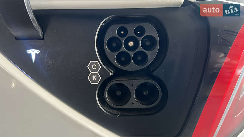 Седан Tesla Model 3 2022 в Стрию фото 27 Седан Tesla Model 3 2022 в Стрию