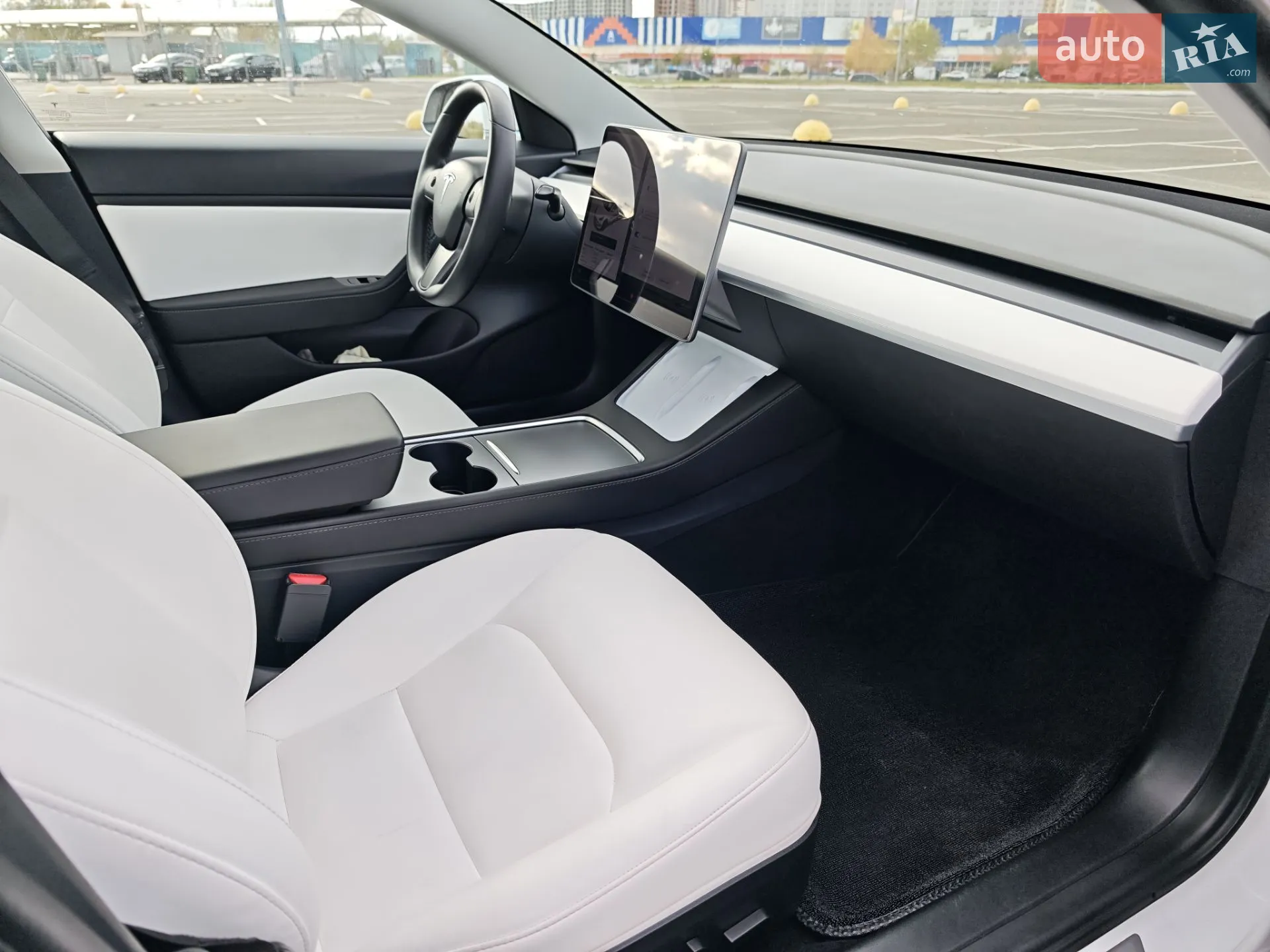 2020 Tesla Model 3 - мініатюра 17
