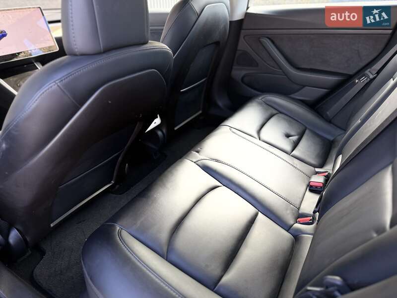 Седан Tesla Model 3 2020 в Львове фото 18 Седан Tesla Model 3 2020 в Львове
