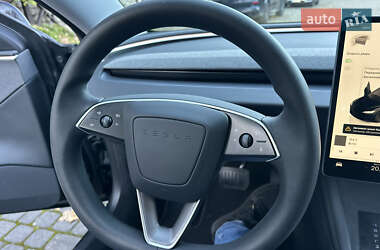 Седан Tesla Model 3 2024 в Львове