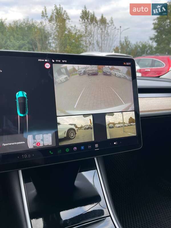 Седан Tesla Model 3 2018 в Львові фото 25 Седан Tesla Model 3 2018 в Львові