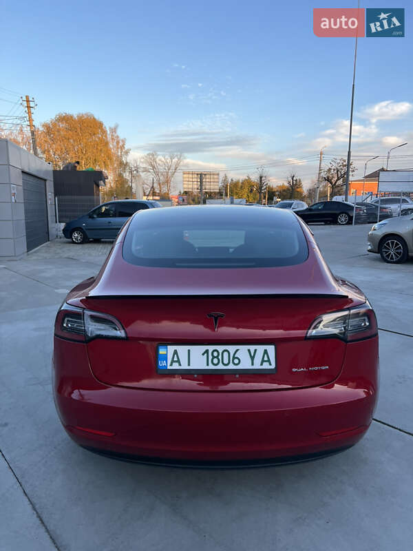 Седан Tesla Model 3 2018 в Білій Церкві