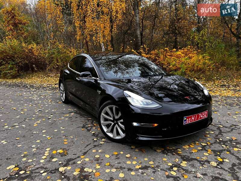 Седан Tesla Model 3 2018 в Ковеле