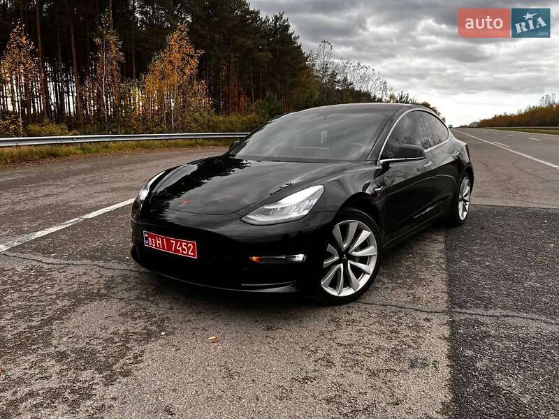 Седан Tesla Model 3 2018 в Ковеле