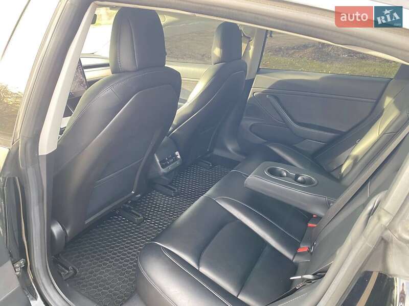 Седан Tesla Model 3 2018 в Ковеле