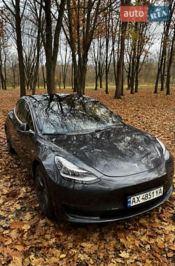 Седан Tesla Model 3 2019 в Харкові