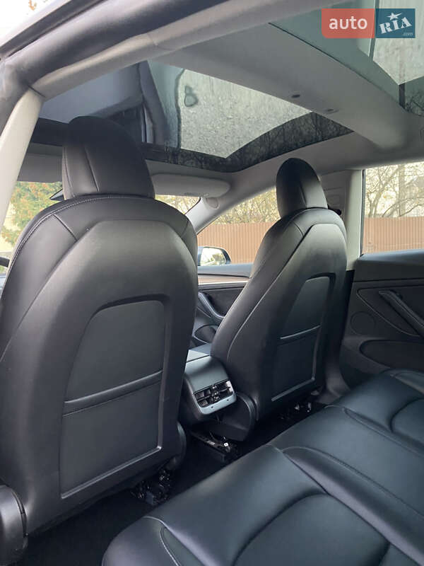 Седан Tesla Model 3 2021 в Івано-Франківську фото 33 Седан Tesla Model 3 2021 в Івано-Франківську