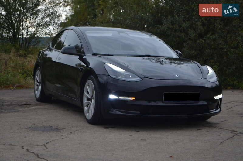 Седан Tesla Model 3 2021 в Львові фото 4 Седан Tesla Model 3 2021 в Львові