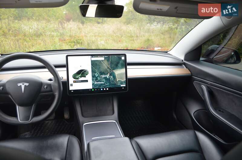 Седан Tesla Model 3 2021 в Львові фото 12 Седан Tesla Model 3 2021 в Львові