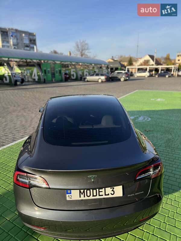 Седан Tesla Model 3 2021 в Кропивницькому фото 12 Седан Tesla Model 3 2021 в Кропивницькому